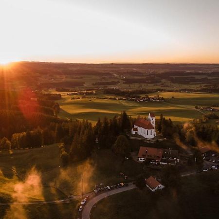 Panoramagasthof Auf Dem Auerberg Bernbeuren エクステリア 写真