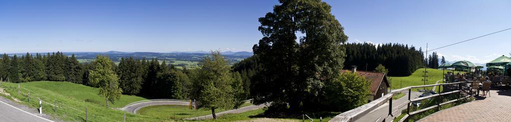 Panoramagasthof Auf Dem Auerberg Bernbeuren エクステリア 写真